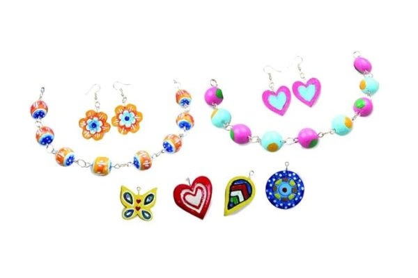 unskool Terracotta Bead Jewellery Kit - Image 5