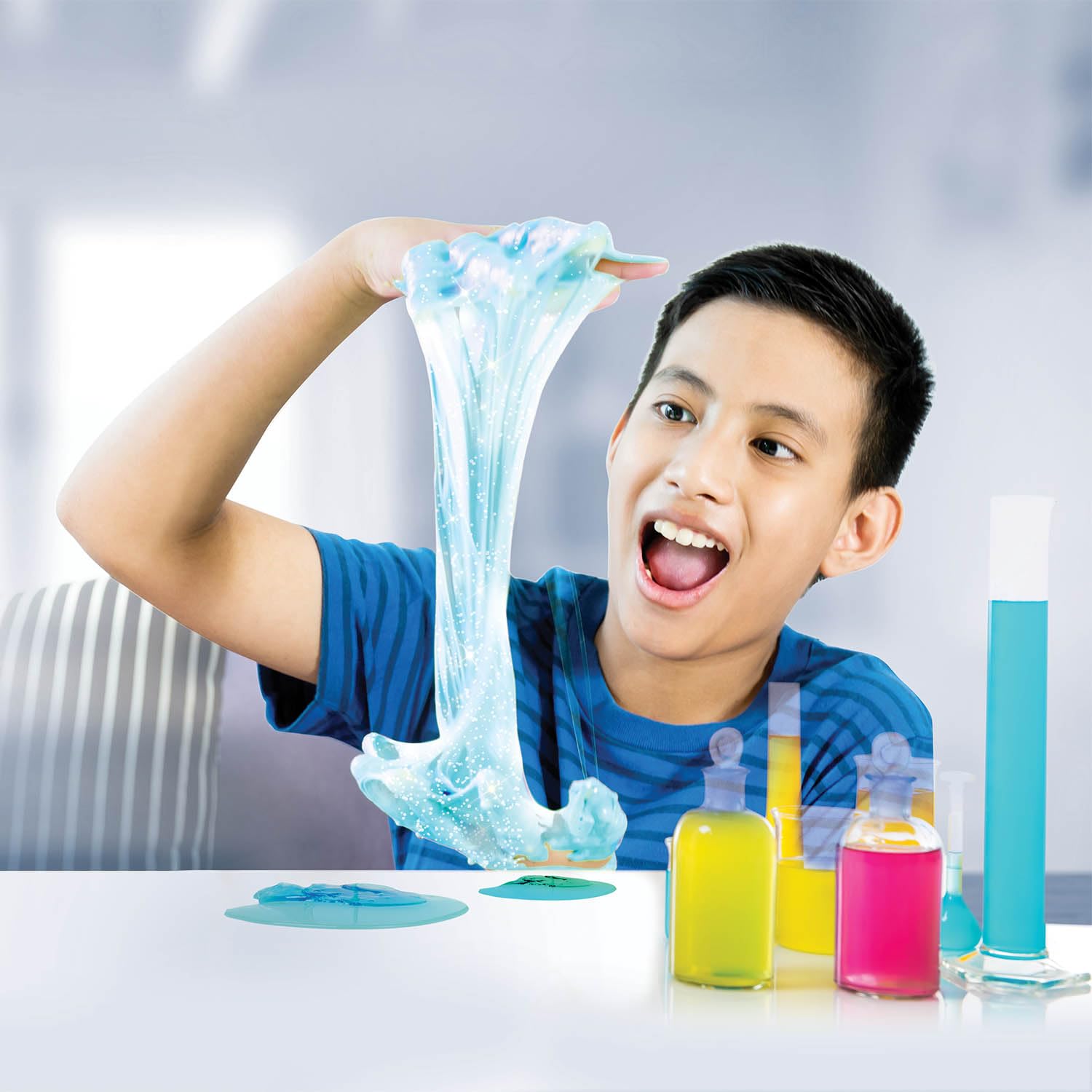 Skoodle Disney Mickey Mouse - Make Your Own Crystal Slime, Educational DIY Activity Toy Kit, Creative Learning Games for Growing Children,Ages 8+ - Image 3